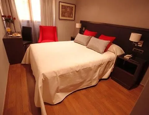 Suites Center Barcelona Apartment