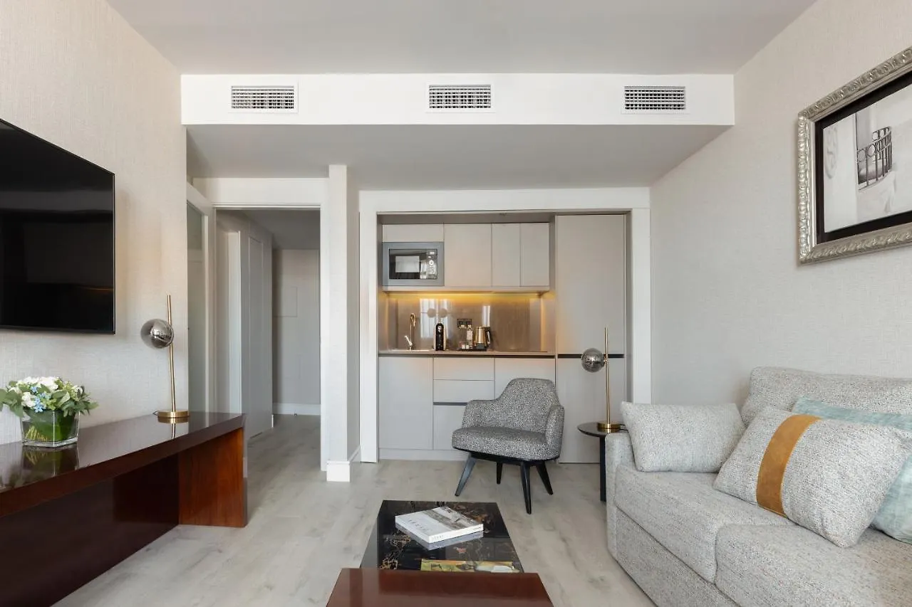 Suites Center Barcelona Spain
