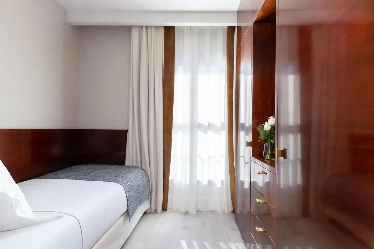 Suites Center Barcelona Apartment